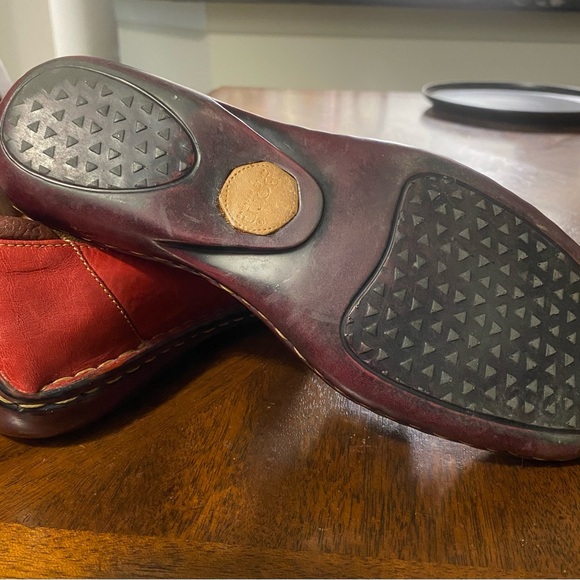 BORN - Red Brown Leather Handcrafted Buckle Slip On Loafers - Picture 4 of 7